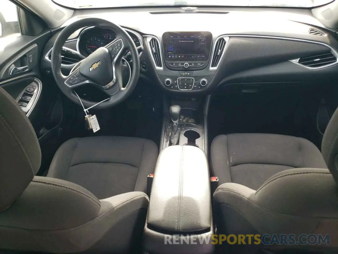 8 fotografías del automóvil dañado 1G1ZD5ST2MF068666 CHEVROLET MALIBU 2021