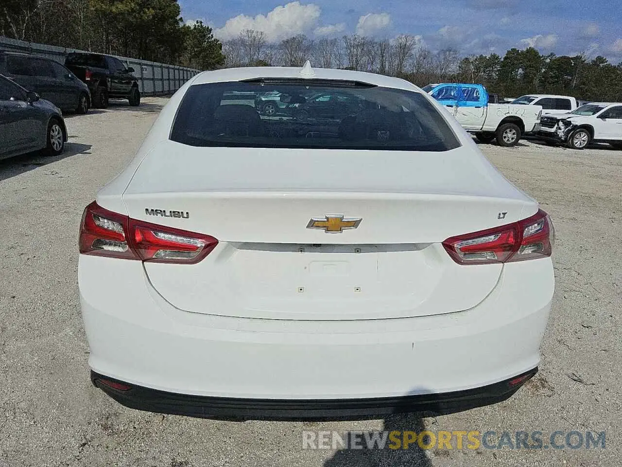 6 fotografías del automóvil dañado 1G1ZD5ST2MF071714 CHEVROLET MALIBU 2021