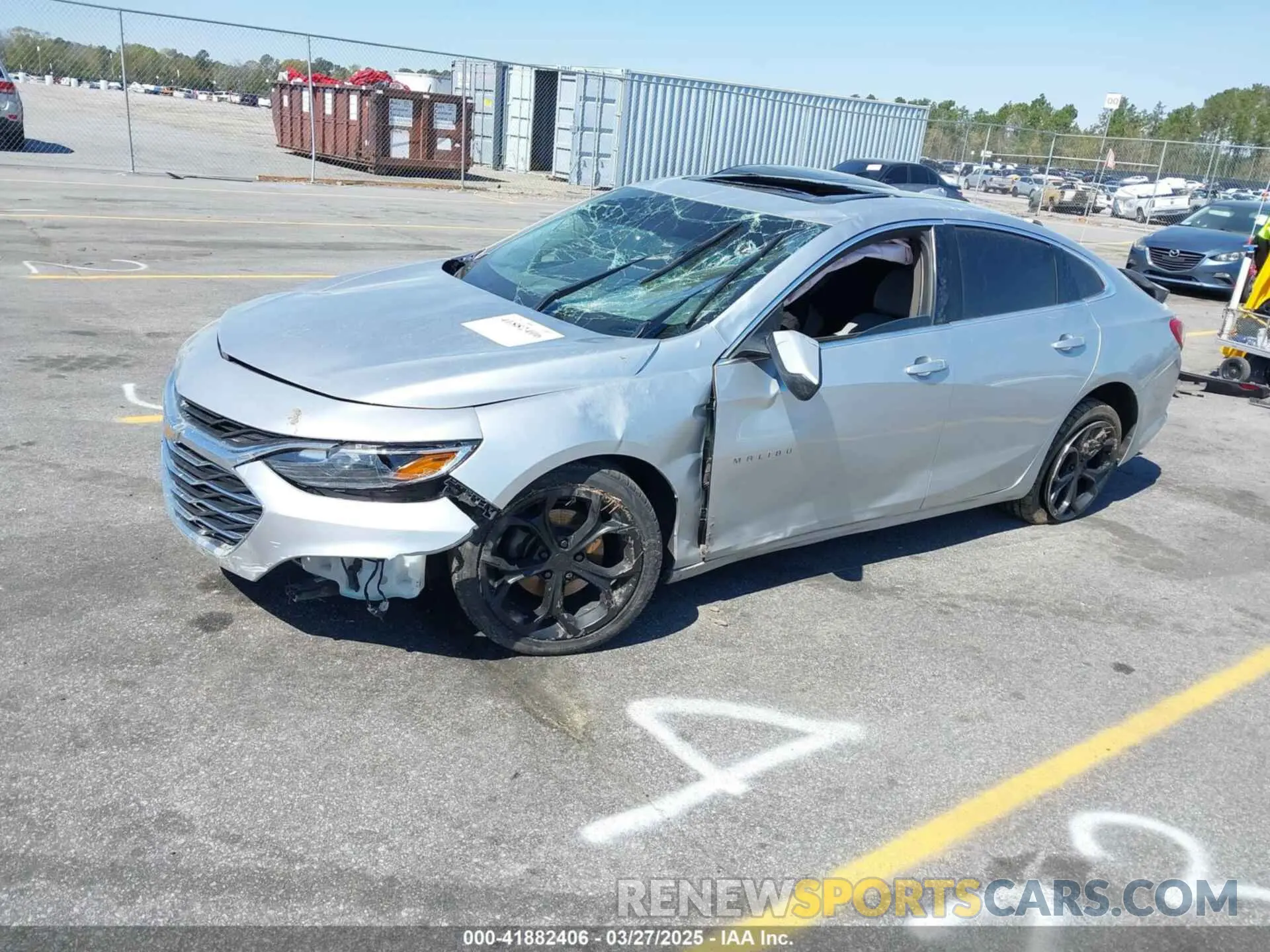 2 fotografías del automóvil dañado 1G1ZD5ST3MF014793 CHEVROLET MALIBU 2021
