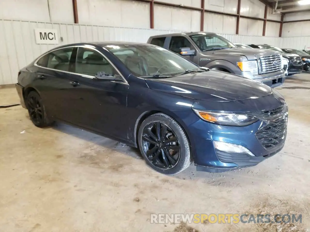 4 fotografías del automóvil dañado 1G1ZD5ST3MF036146 CHEVROLET MALIBU 2021