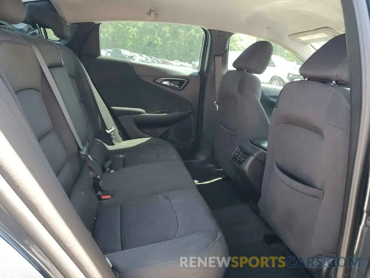 10 fotografías del automóvil dañado 1G1ZD5ST3MF061127 CHEVROLET MALIBU 2021