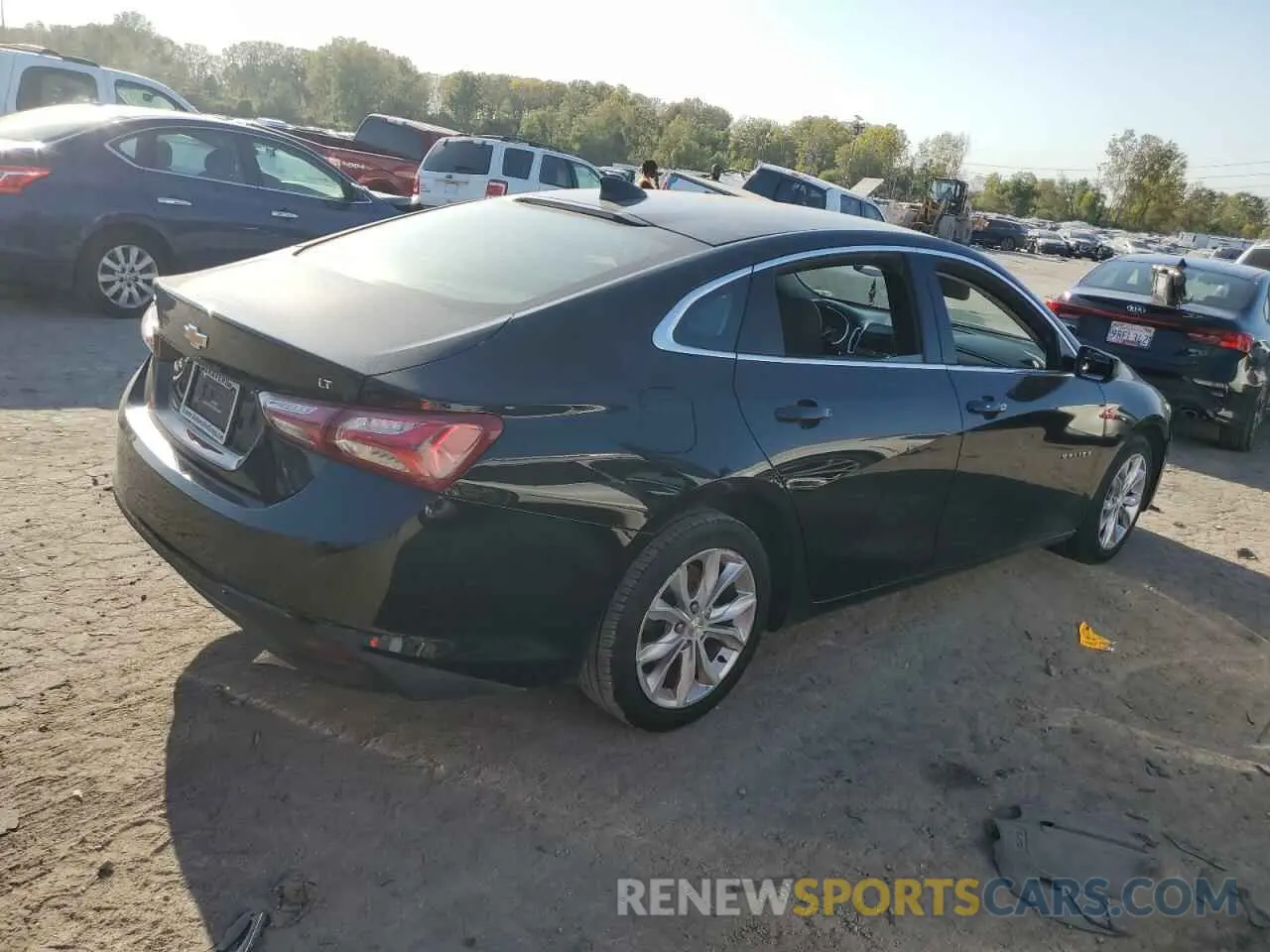 3 fotografías del automóvil dañado 1G1ZD5ST3MF065467 CHEVROLET MALIBU 2021