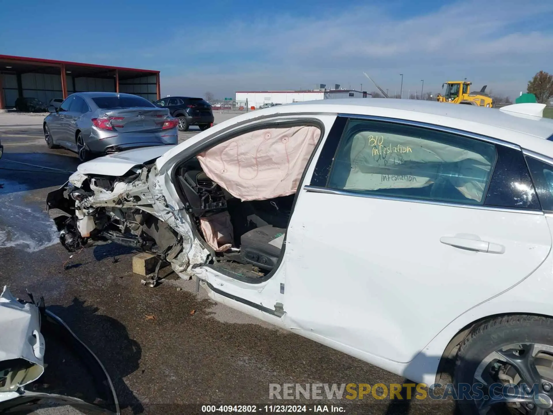12 fotografías del automóvil dañado 1G1ZD5ST3MF073360 CHEVROLET MALIBU 2021