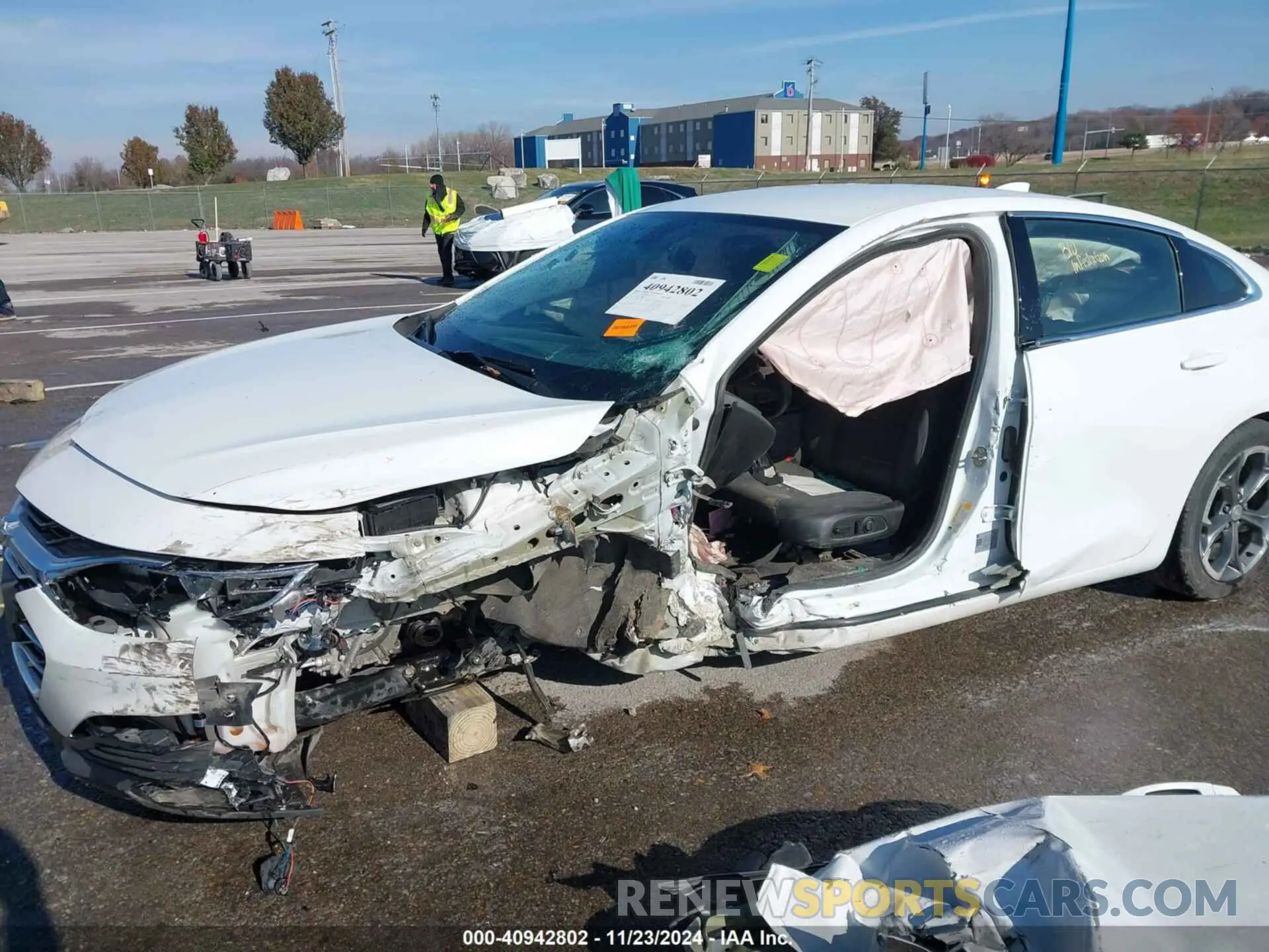 6 fotografías del automóvil dañado 1G1ZD5ST3MF073360 CHEVROLET MALIBU 2021