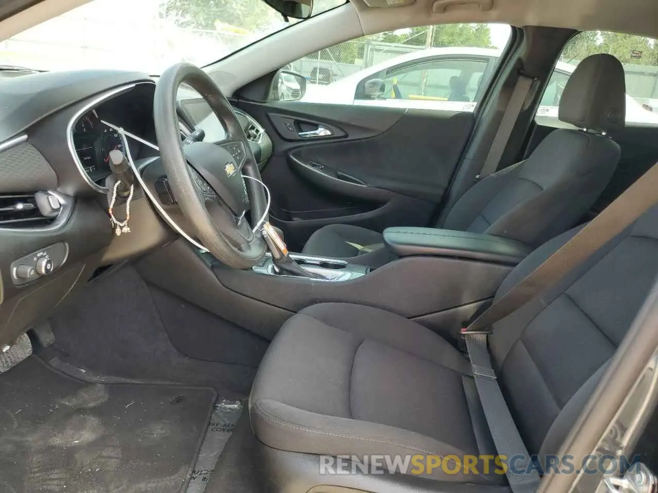7 fotografías del automóvil dañado 1G1ZD5ST4MF011336 CHEVROLET MALIBU 2021