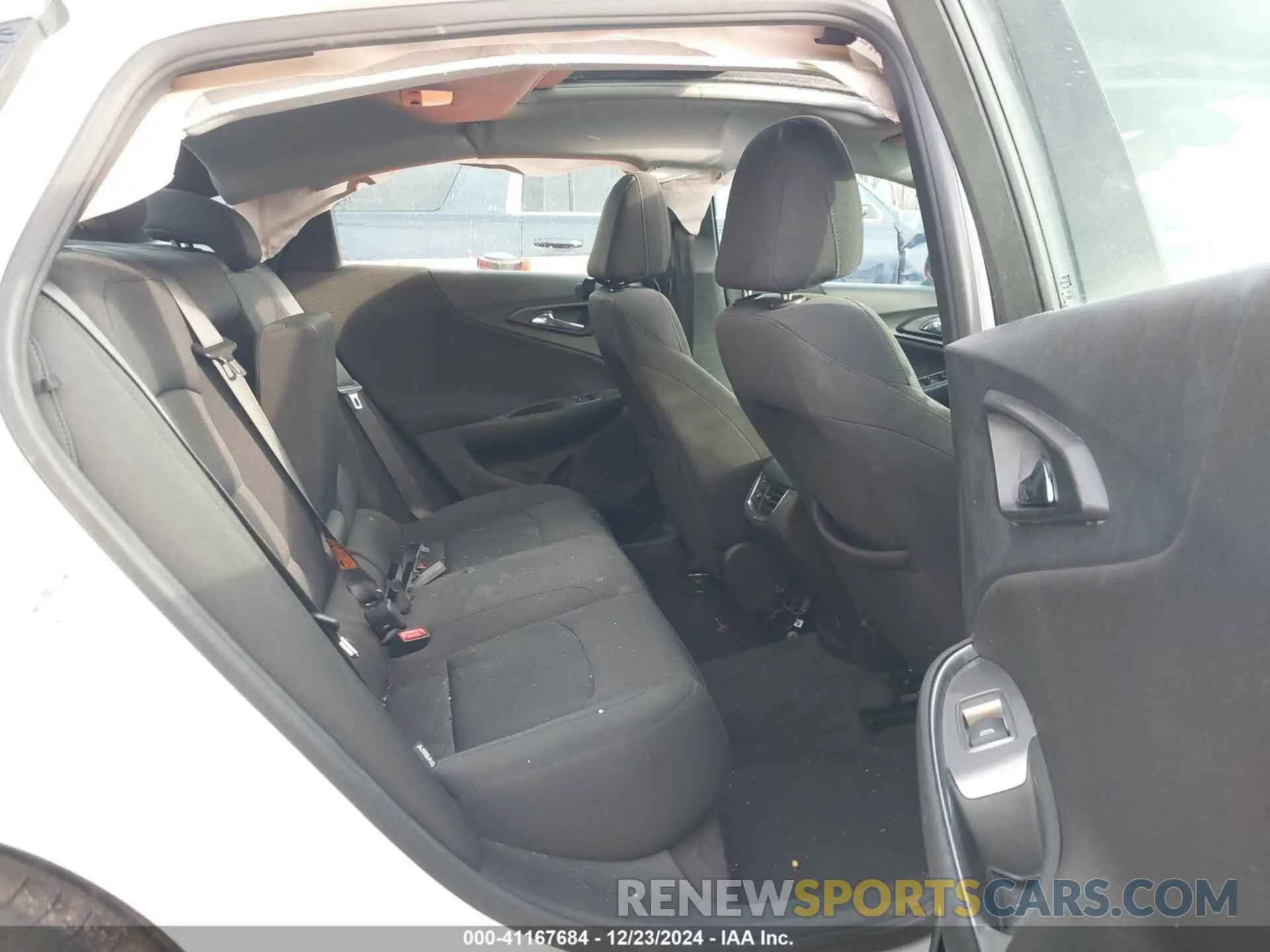 8 fotografías del automóvil dañado 1G1ZD5ST4MF016861 CHEVROLET MALIBU 2021