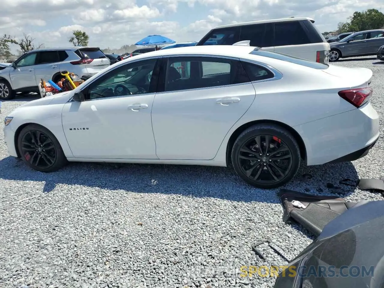 2 fotografías del automóvil dañado 1G1ZD5ST4MF084819 CHEVROLET MALIBU 2021