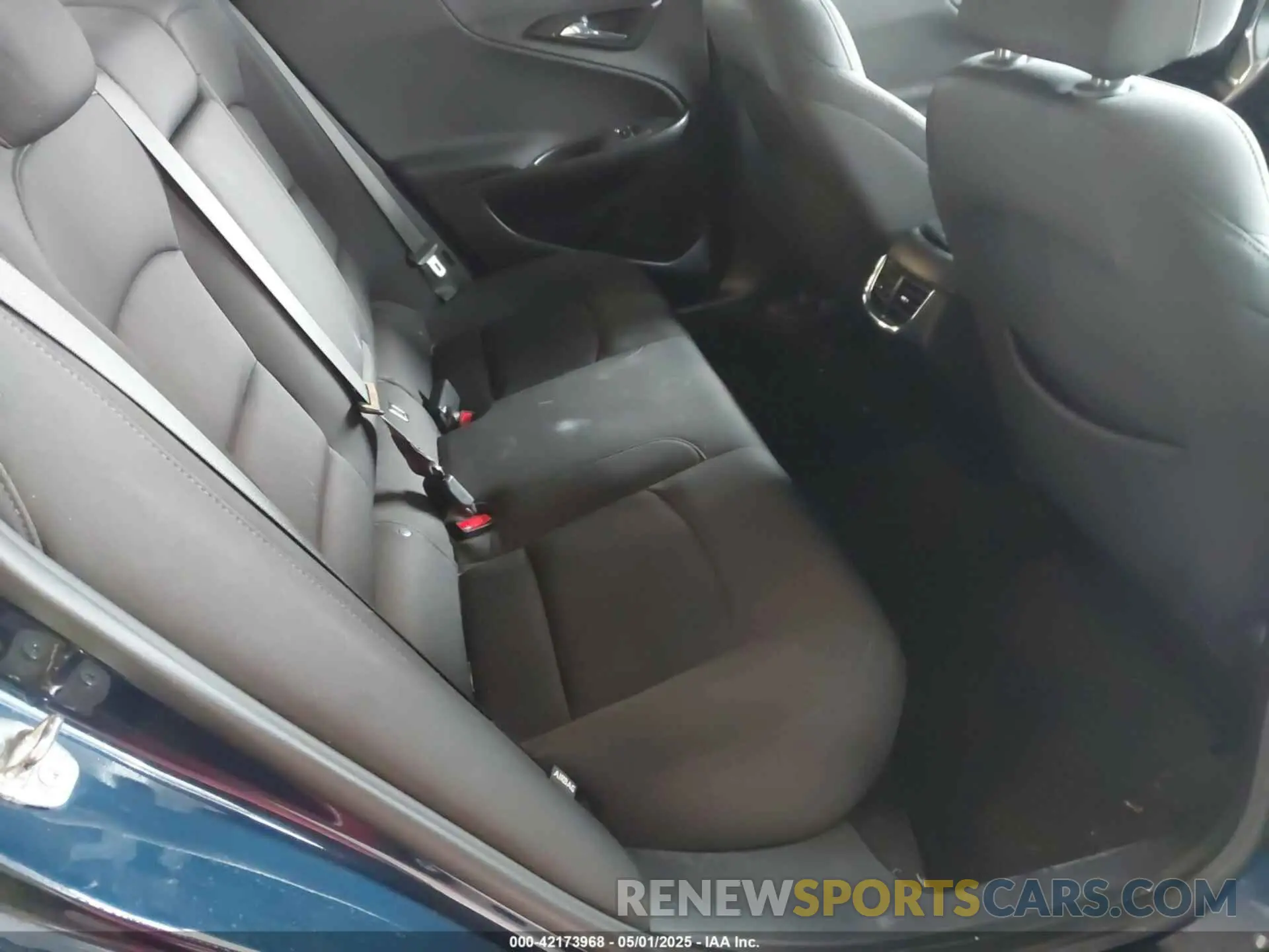 8 fotografías del automóvil dañado 1G1ZD5ST6MF003562 CHEVROLET MALIBU 2021