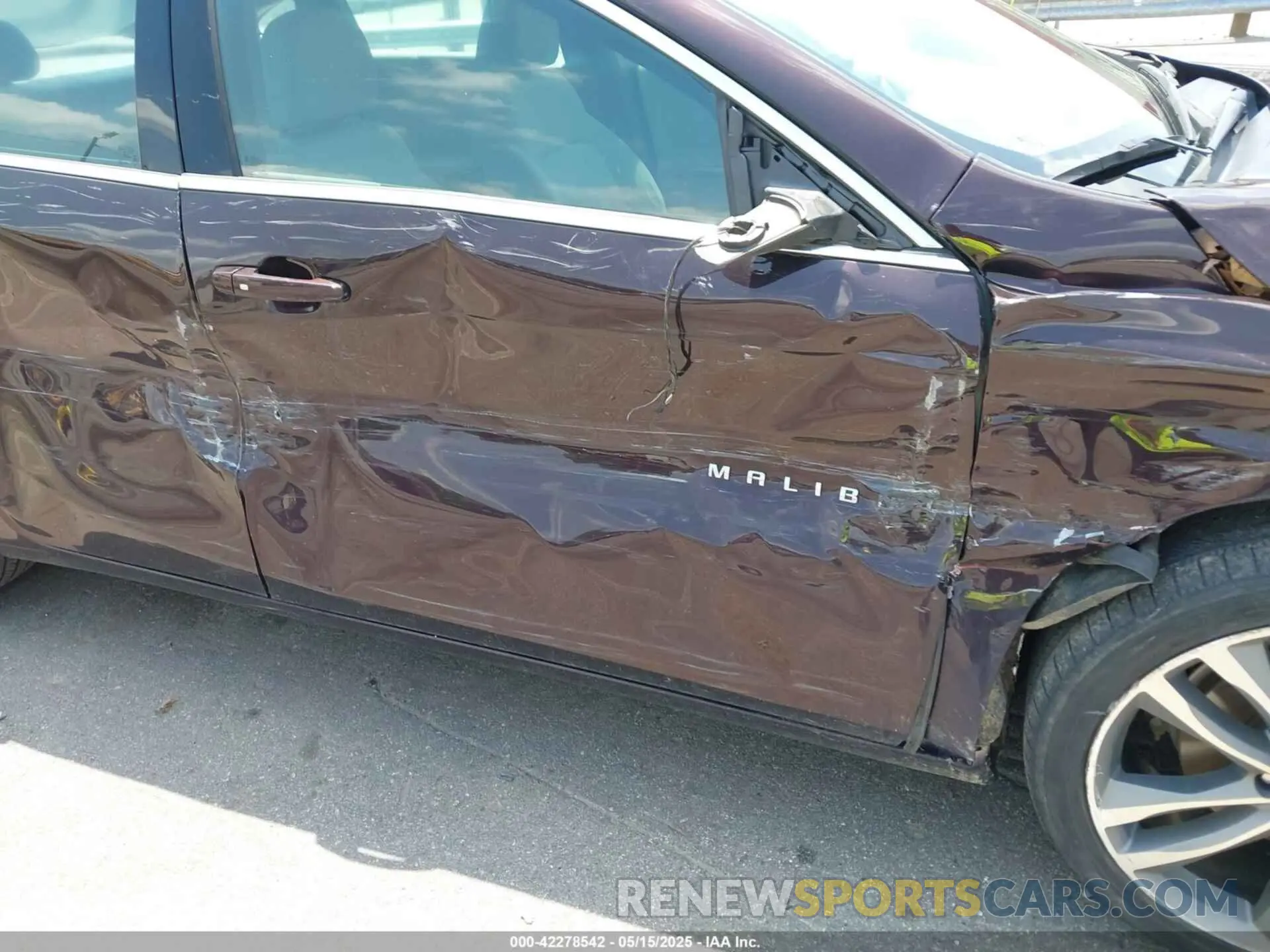 18 fotografías del automóvil dañado 1G1ZD5ST6MF034052 CHEVROLET MALIBU 2021