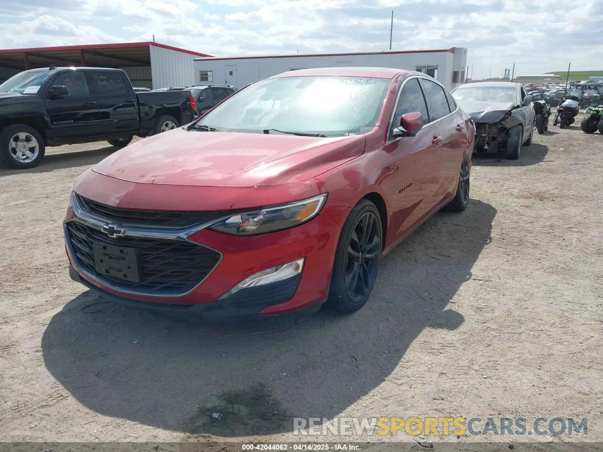 2 fotografías del automóvil dañado 1G1ZD5ST6MF038702 CHEVROLET MALIBU 2021