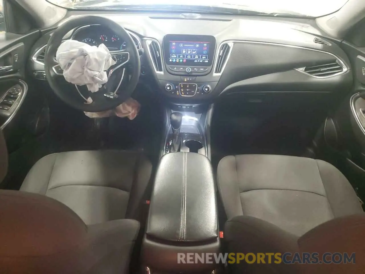 8 fotografías del automóvil dañado 1G1ZD5ST6MF070419 CHEVROLET MALIBU 2021