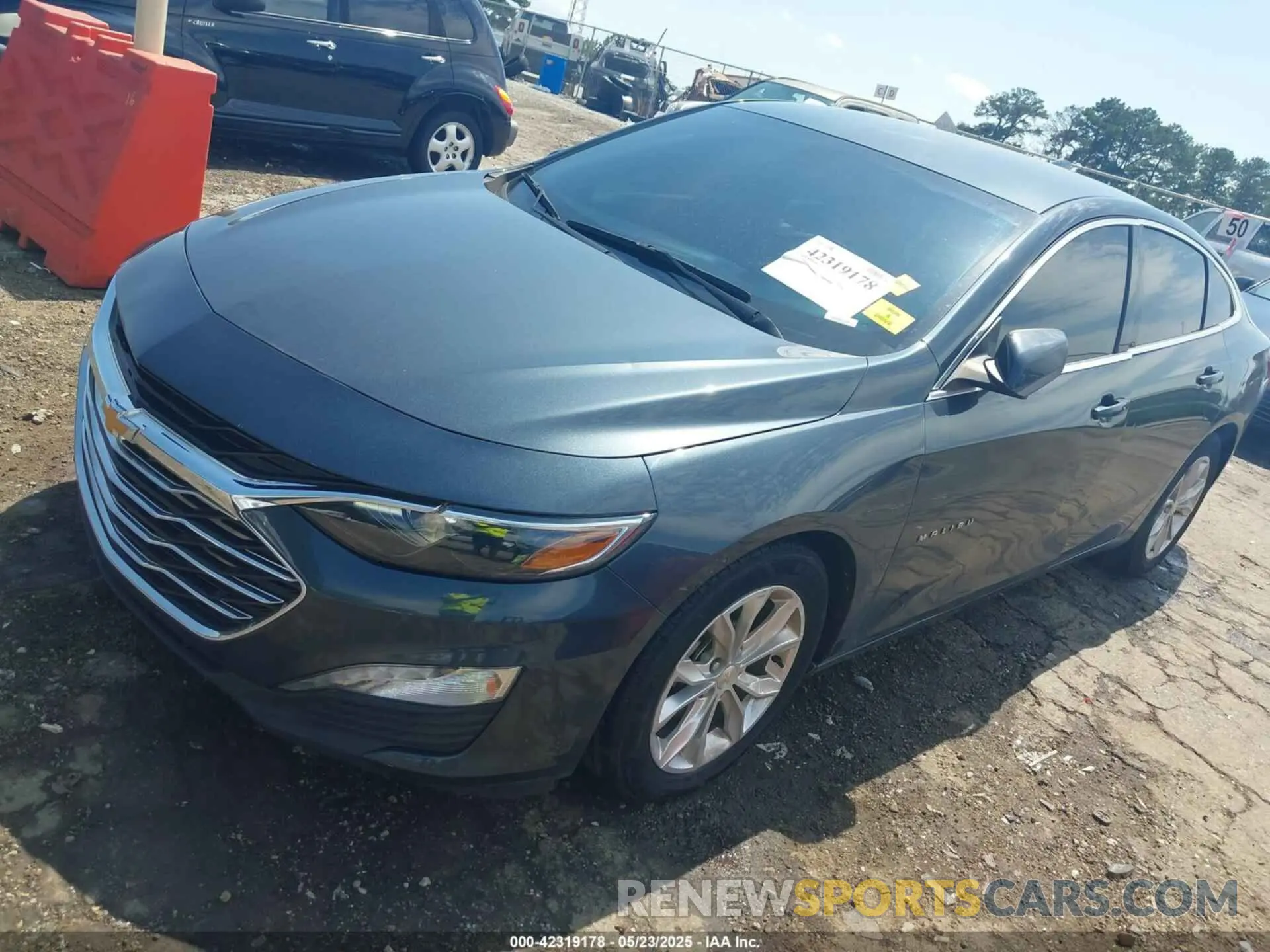 2 fotografías del automóvil dañado 1G1ZD5ST7MF007457 CHEVROLET MALIBU 2021