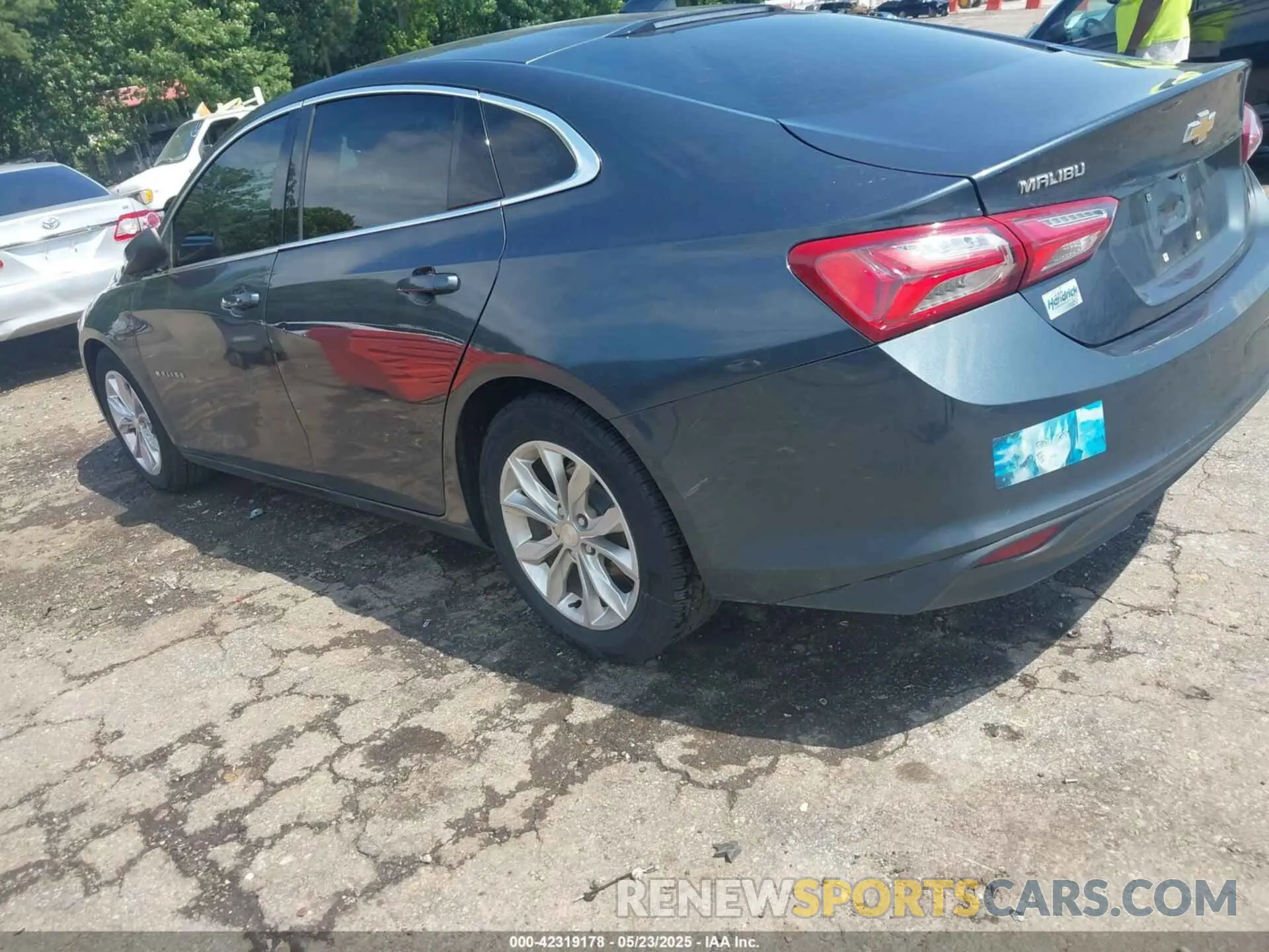 3 fotografías del automóvil dañado 1G1ZD5ST7MF007457 CHEVROLET MALIBU 2021