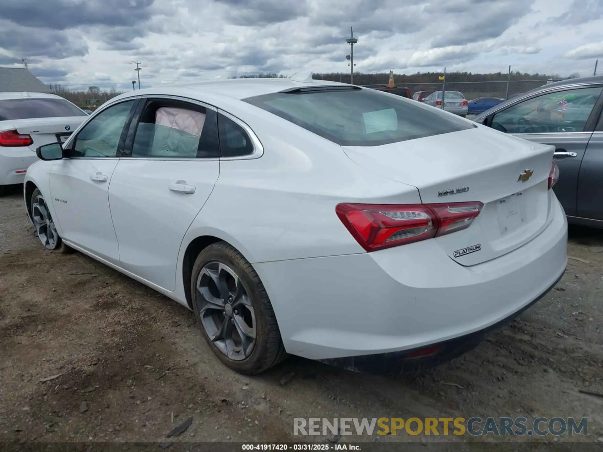 3 fotografías del automóvil dañado 1G1ZD5ST7MF024775 CHEVROLET MALIBU 2021