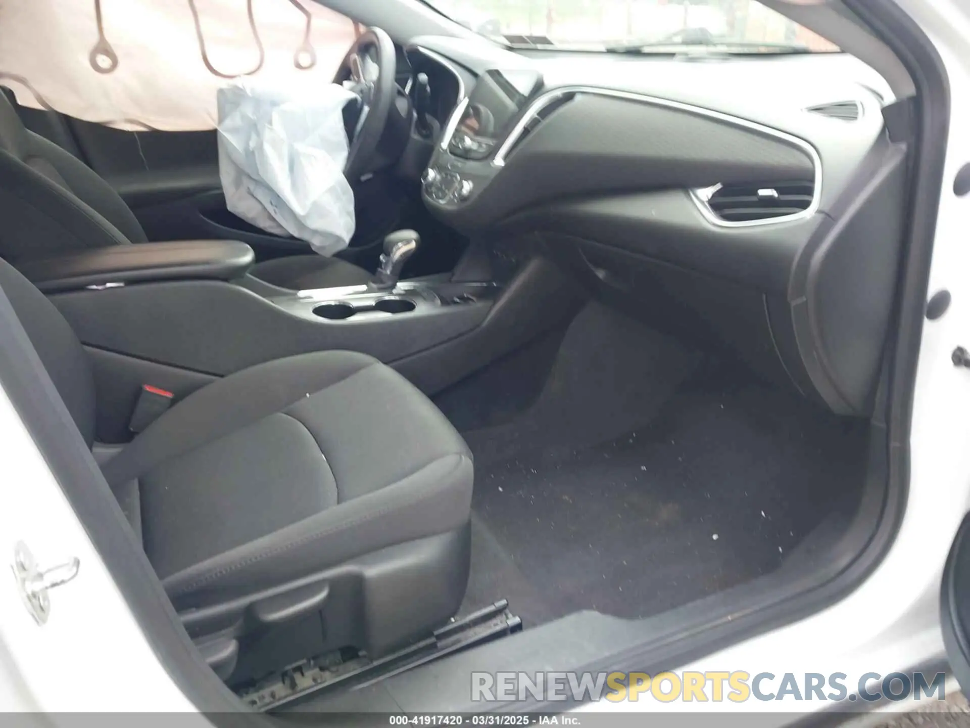 5 fotografías del automóvil dañado 1G1ZD5ST7MF024775 CHEVROLET MALIBU 2021