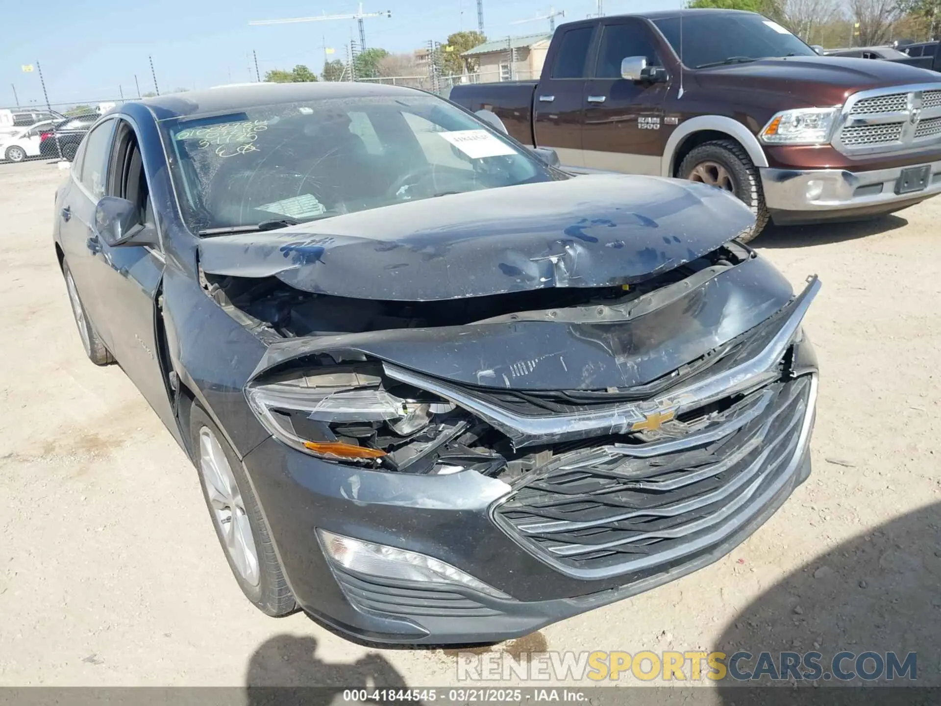 6 fotografías del automóvil dañado 1G1ZD5ST8MF072110 CHEVROLET MALIBU 2021