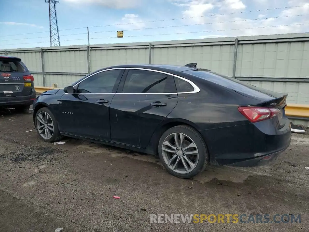 2 fotografías del automóvil dañado 1G1ZD5ST9MF013602 CHEVROLET MALIBU 2021