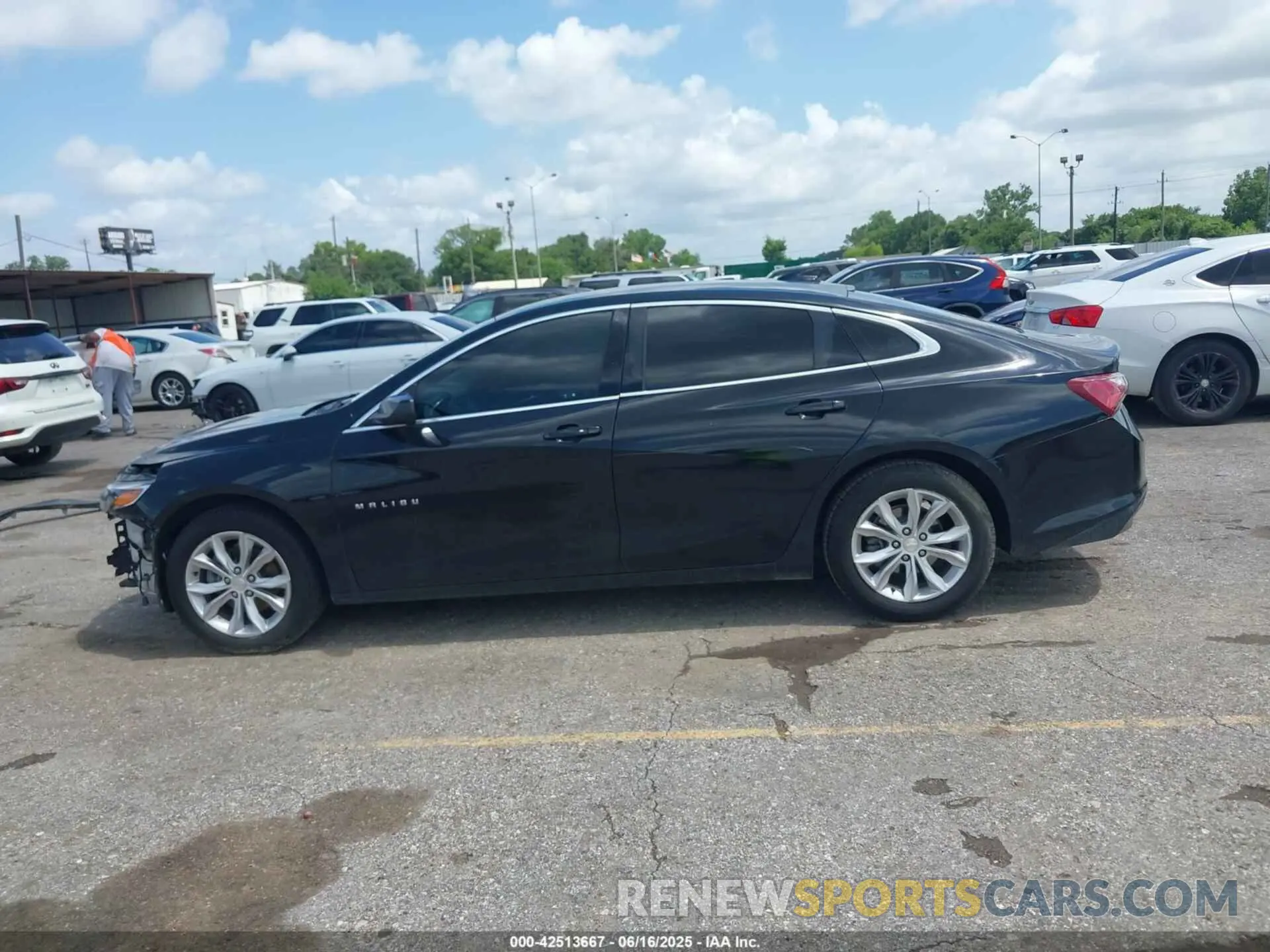 14 fotografías del automóvil dañado 1G1ZD5ST9MF014992 CHEVROLET MALIBU 2021
