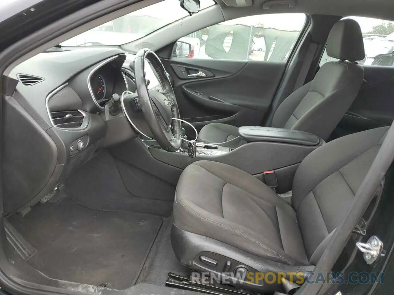 7 fotografías del automóvil dañado 1G1ZD5ST9MF043036 CHEVROLET MALIBU 2021