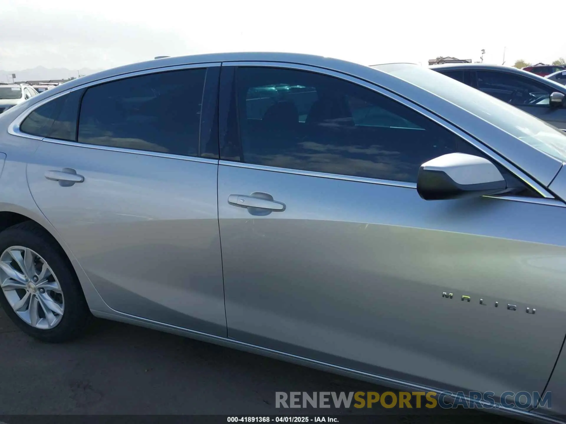 13 fotografías del automóvil dañado 1G1ZD5ST9MF062346 CHEVROLET MALIBU 2021