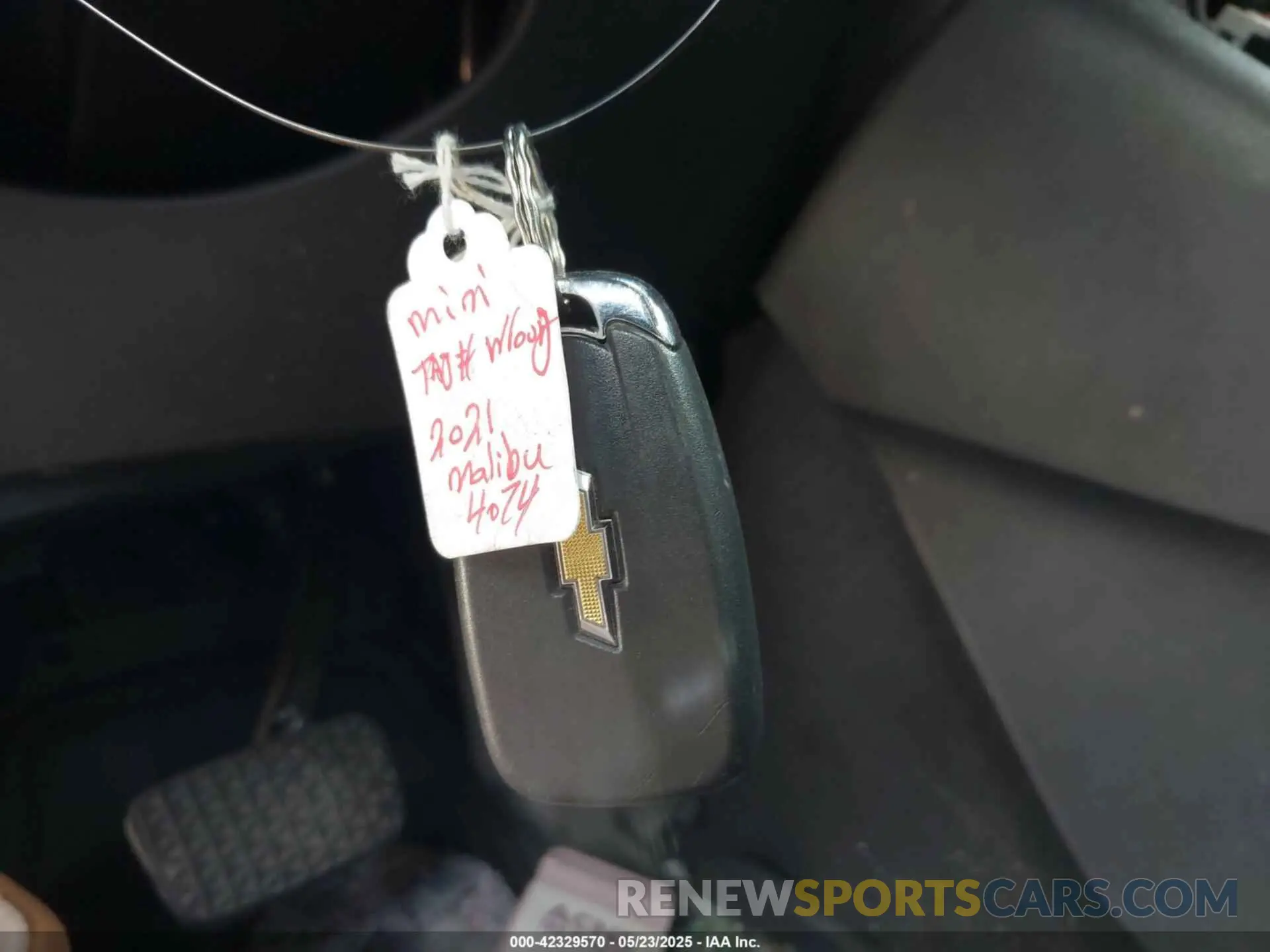 11 fotografías del automóvil dañado 1G1ZD5STXMF022759 CHEVROLET MALIBU 2021