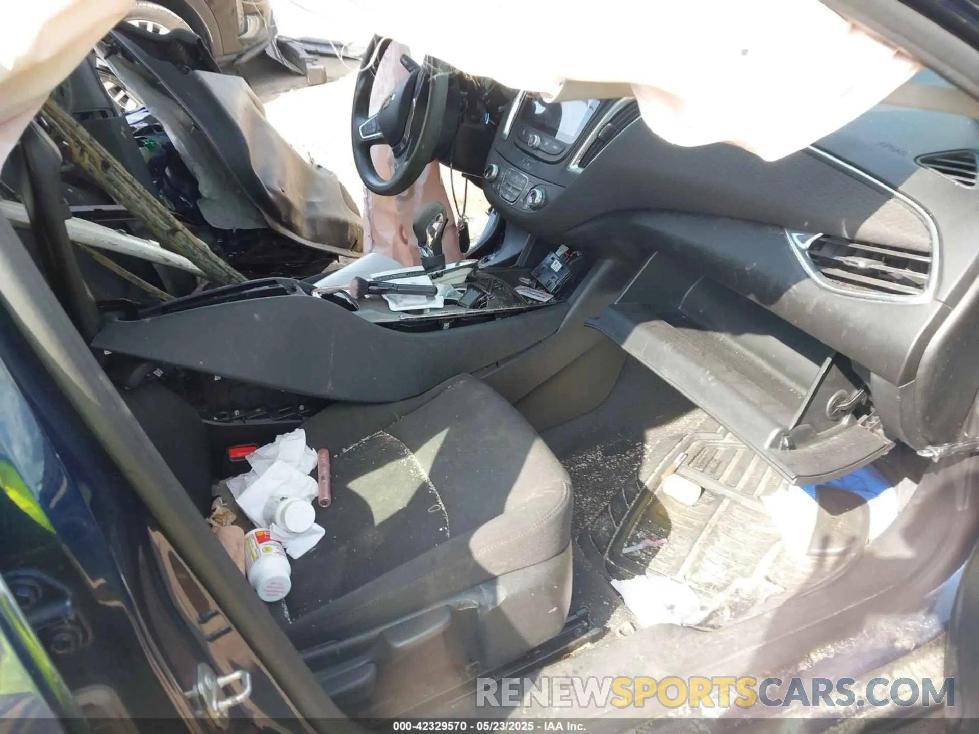 5 fotografías del automóvil dañado 1G1ZD5STXMF022759 CHEVROLET MALIBU 2021