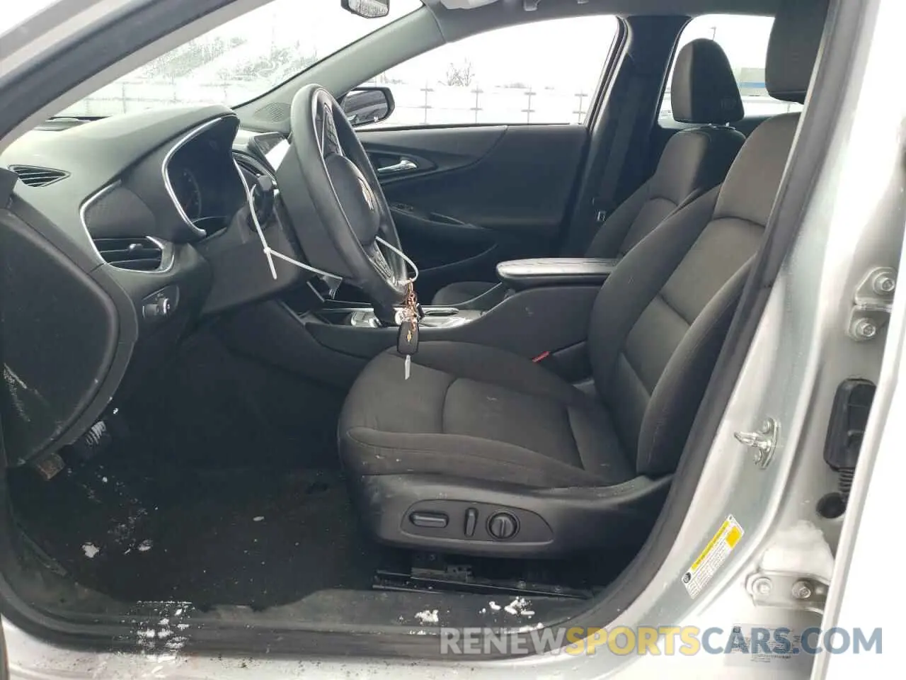 7 fotografías del automóvil dañado 1G1ZD5STXMF028383 CHEVROLET MALIBU 2021