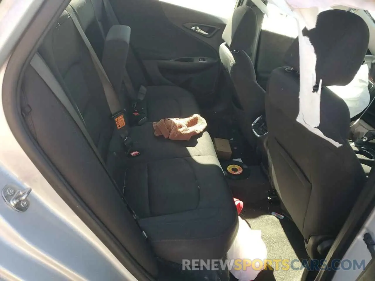 10 fotografías del automóvil dañado 1G1ZD5STXMF052246 CHEVROLET MALIBU 2021