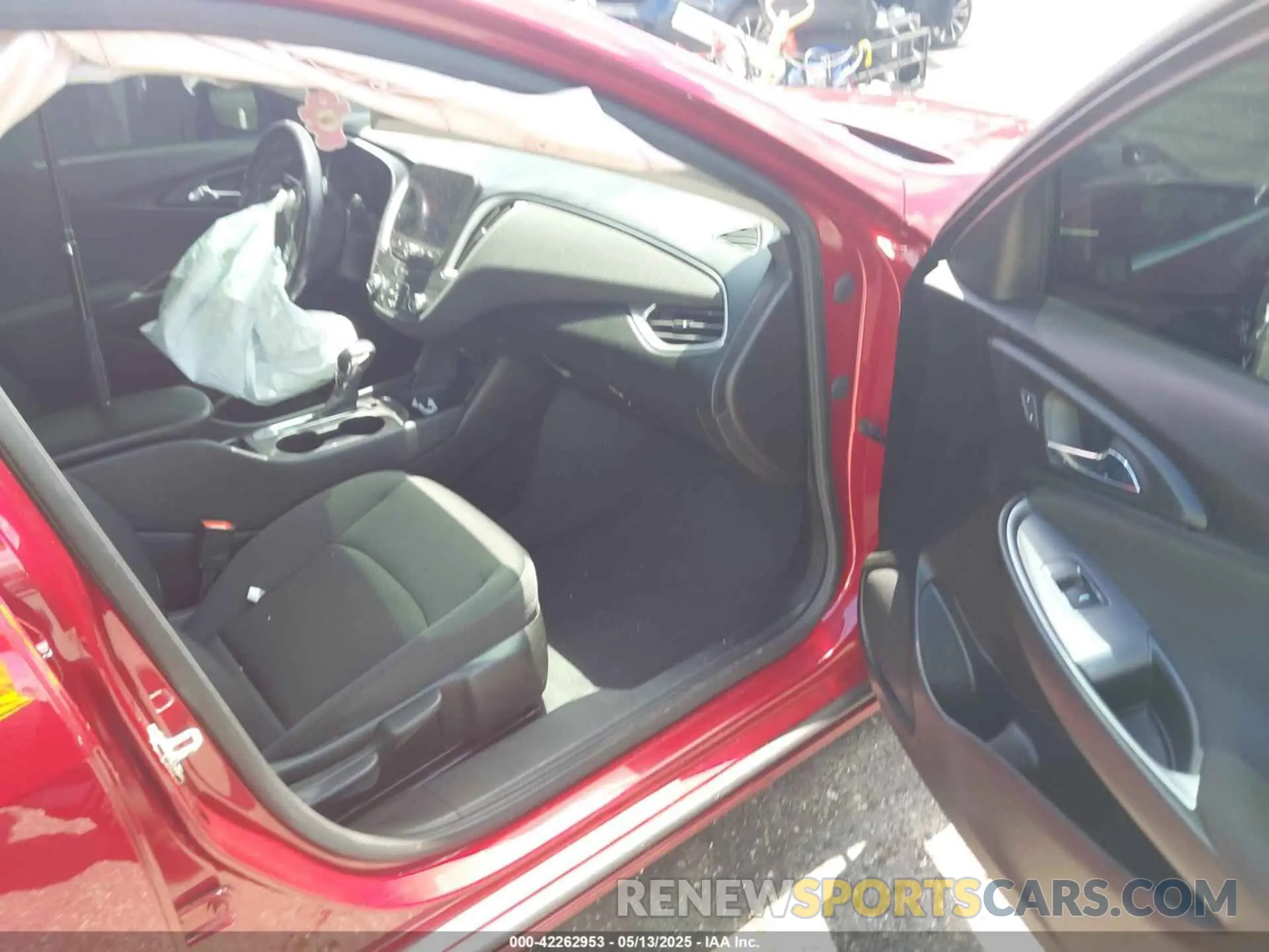5 fotografías del automóvil dañado 1G1ZG5ST0MF057107 CHEVROLET MALIBU 2021