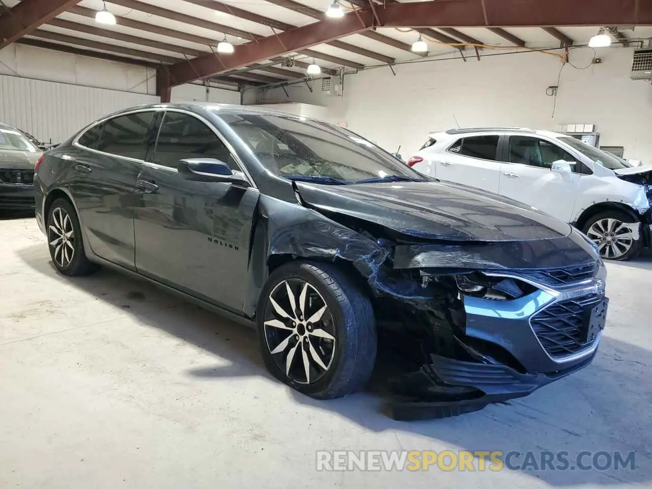 4 fotografías del automóvil dañado 1G1ZG5ST2MF016316 CHEVROLET MALIBU 2021