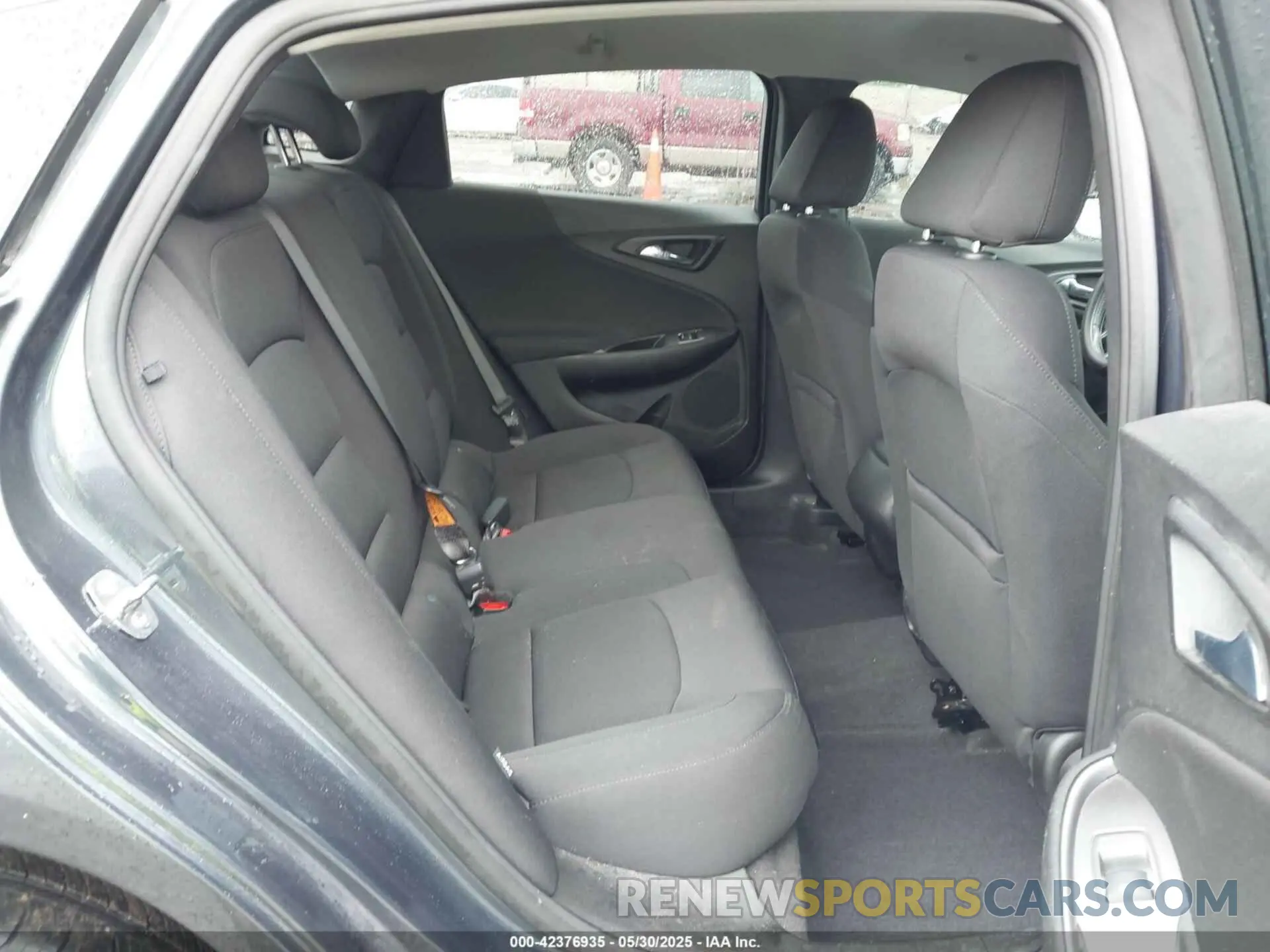 8 fotografías del automóvil dañado 1G1ZG5ST5MF043736 CHEVROLET MALIBU 2021