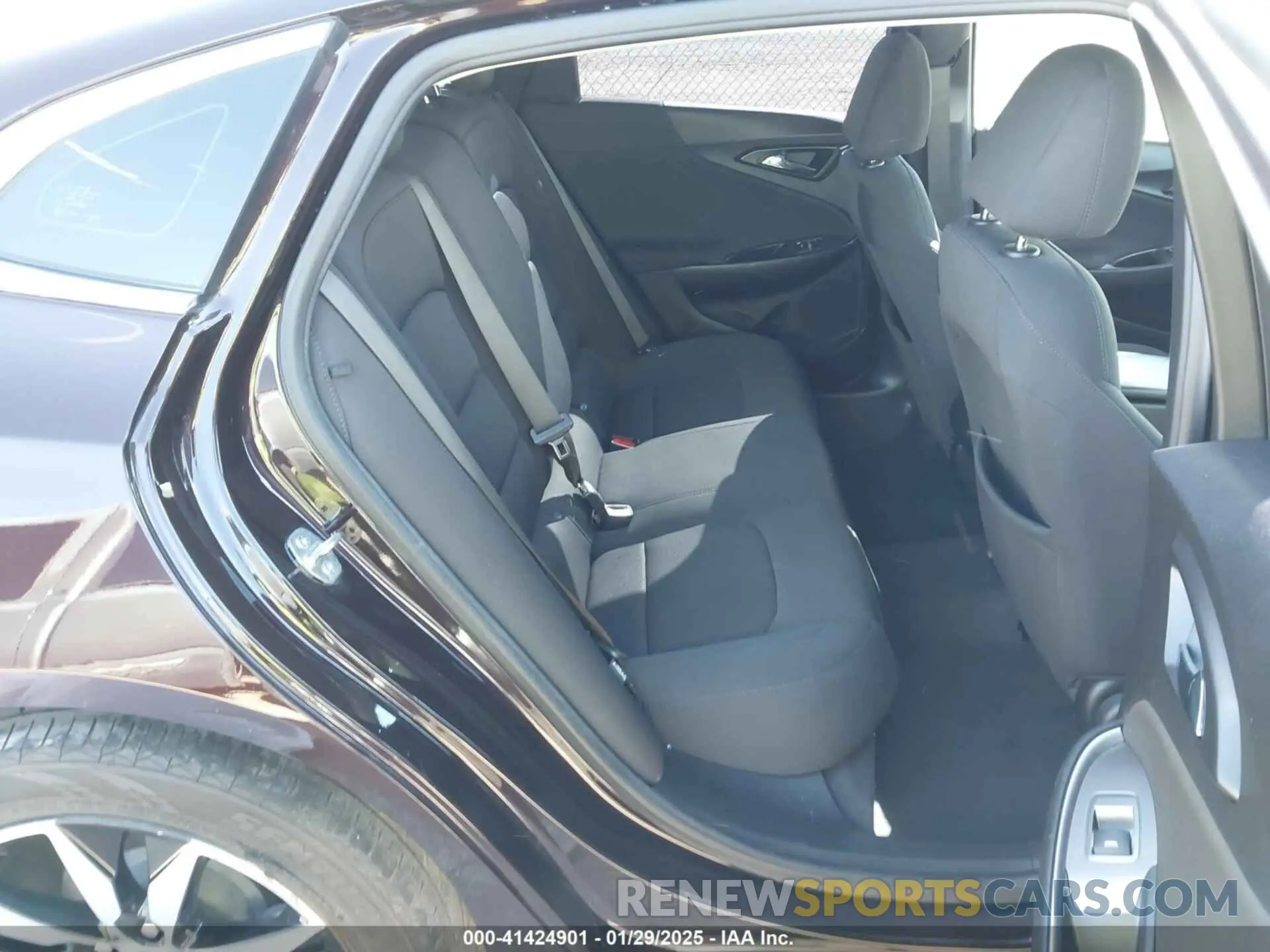 8 fotografías del automóvil dañado 1G1ZG5ST5MF060231 CHEVROLET MALIBU 2021