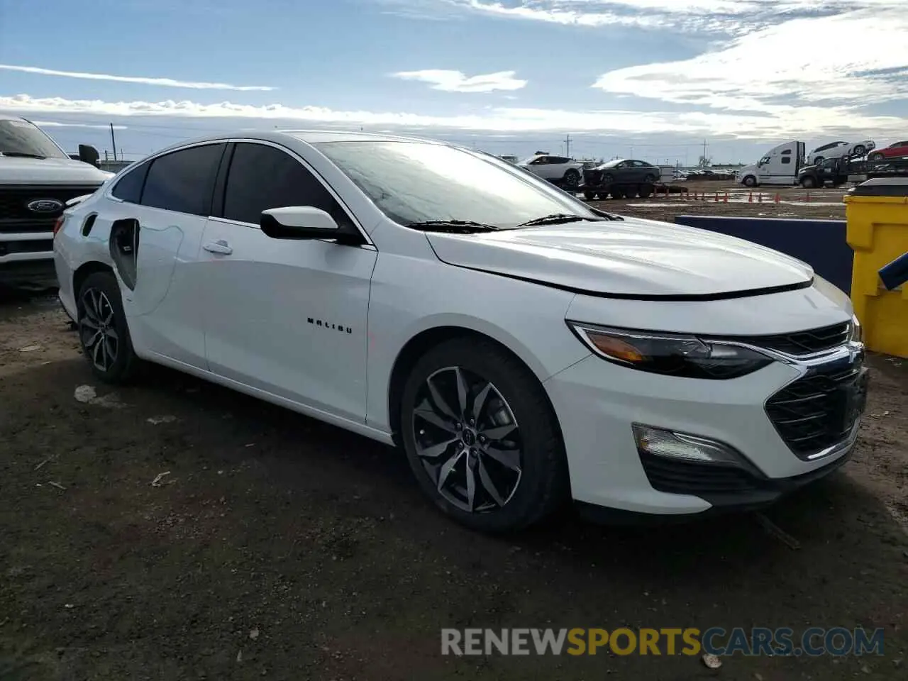 4 fotografías del automóvil dañado 1G1ZG5ST7MF064457 CHEVROLET MALIBU 2021