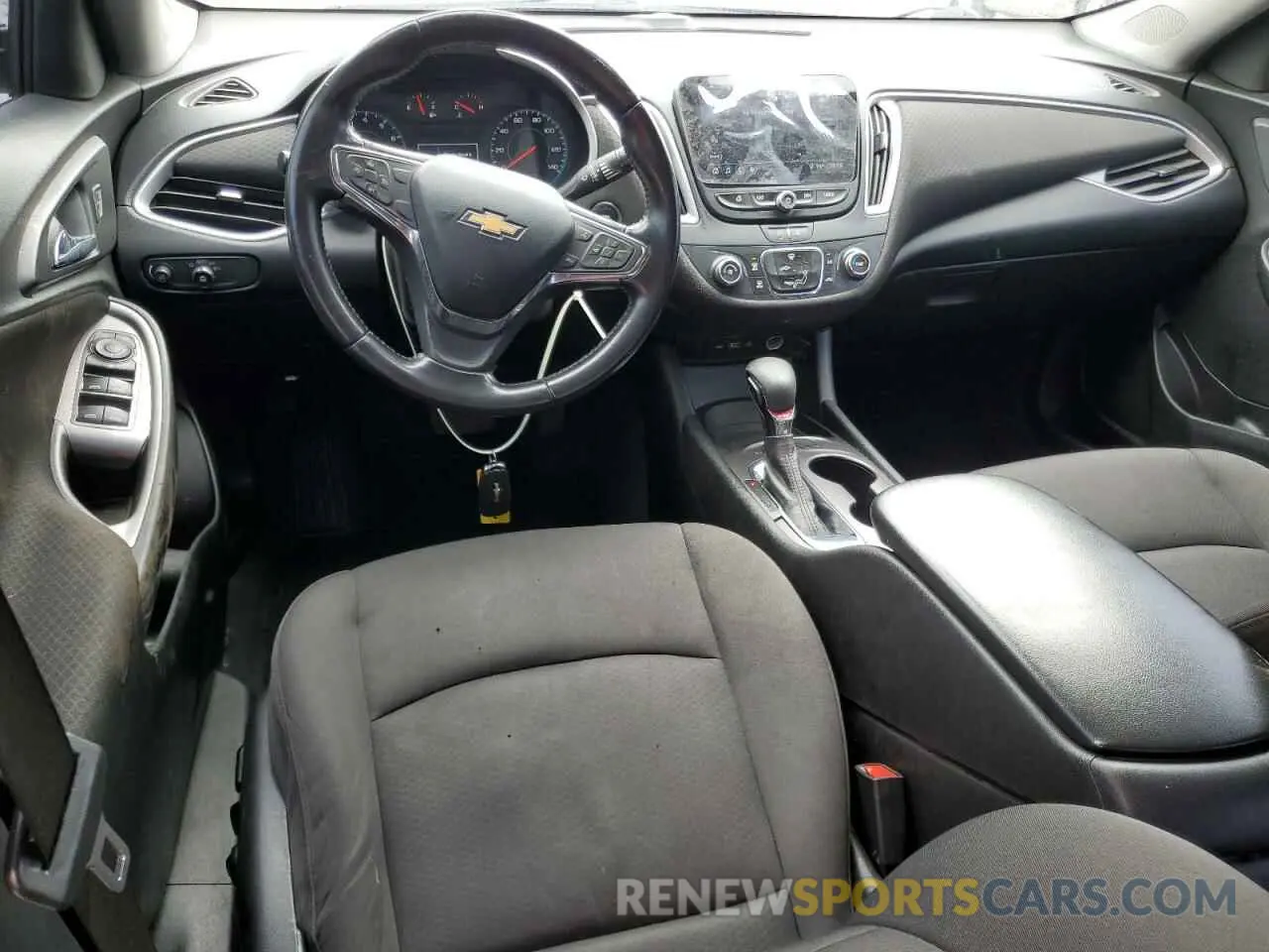 8 fotografías del automóvil dañado 1G1ZG5ST8MF046565 CHEVROLET MALIBU 2021