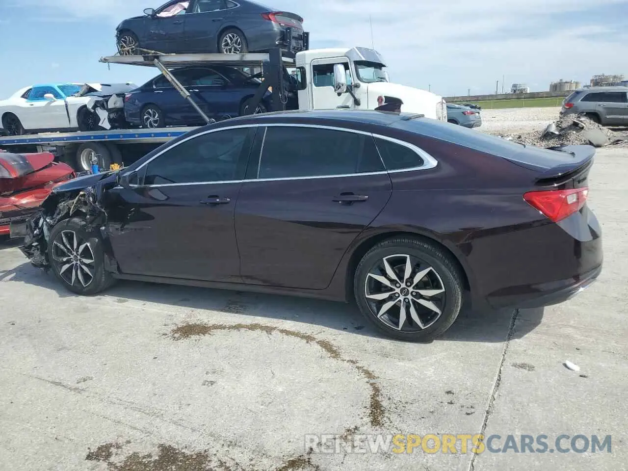 2 fotografías del automóvil dañado 1G1ZG5STXMF013017 CHEVROLET MALIBU 2021