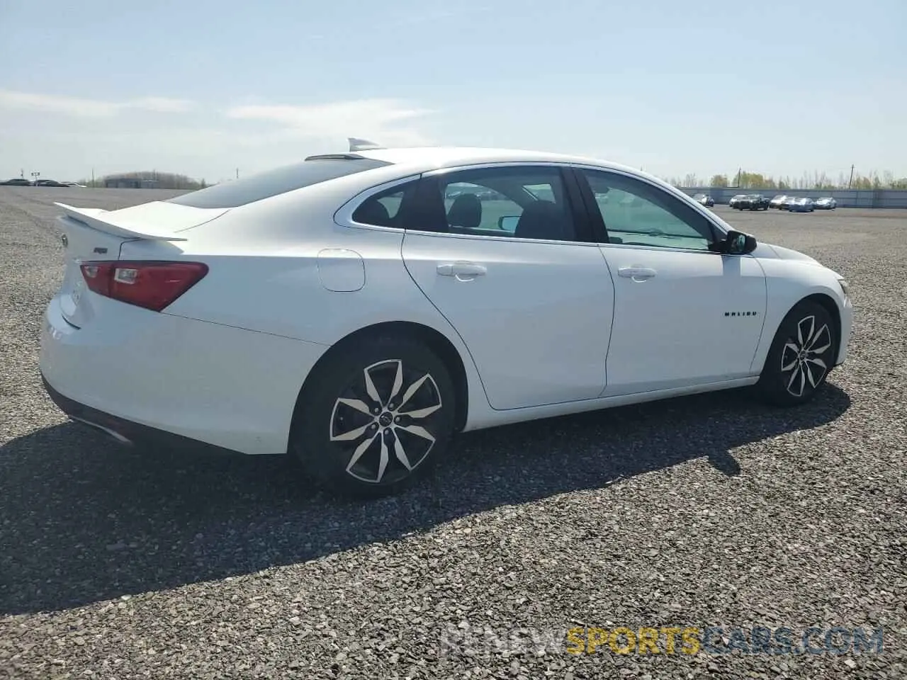 3 fotografías del automóvil dañado 1G1ZG5STXMF070236 CHEVROLET MALIBU 2021
