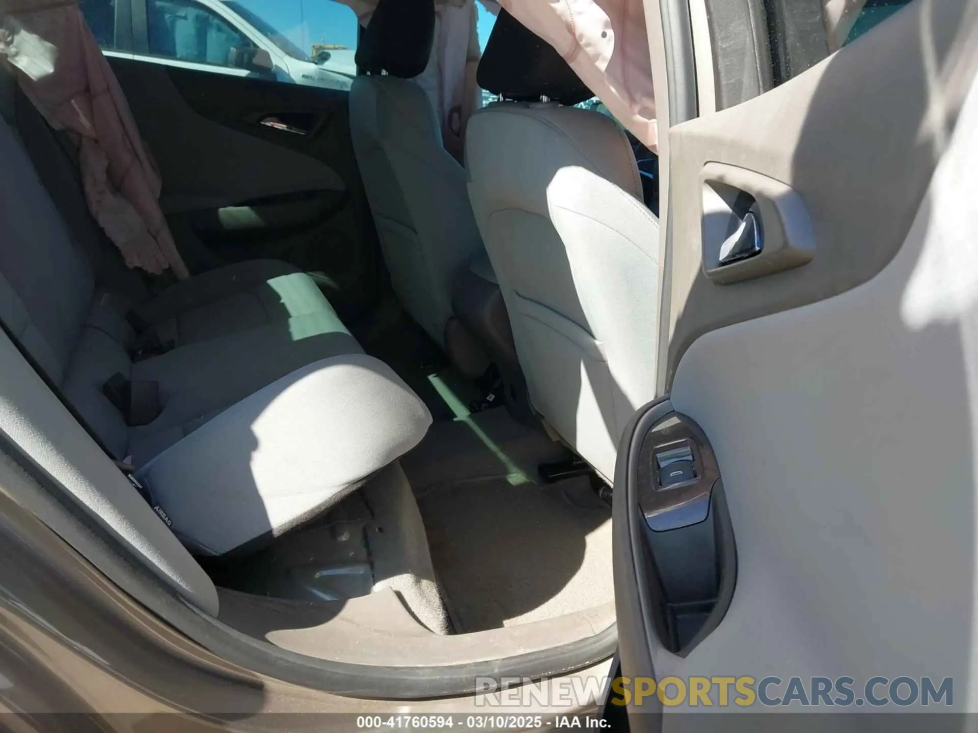 8 fotografías del automóvil dañado 1G1ZB5ST1NF190538 CHEVROLET MALIBU 2022