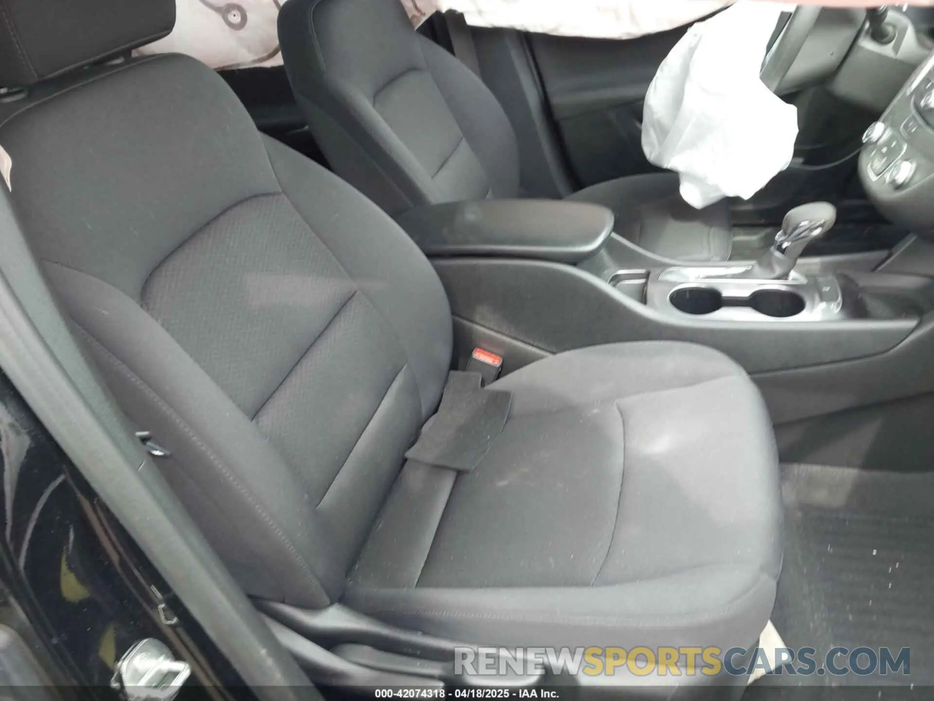 5 fotografías del automóvil dañado 1G1ZB5ST3NF211678 CHEVROLET MALIBU 2022