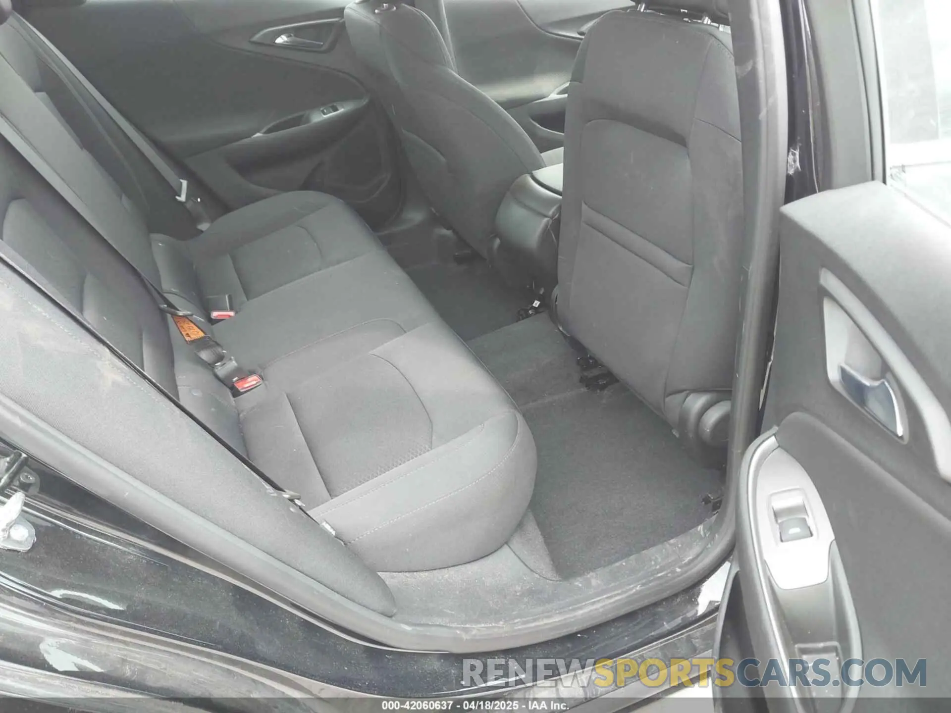 8 fotografías del automóvil dañado 1G1ZB5ST3NF211924 CHEVROLET MALIBU 2022