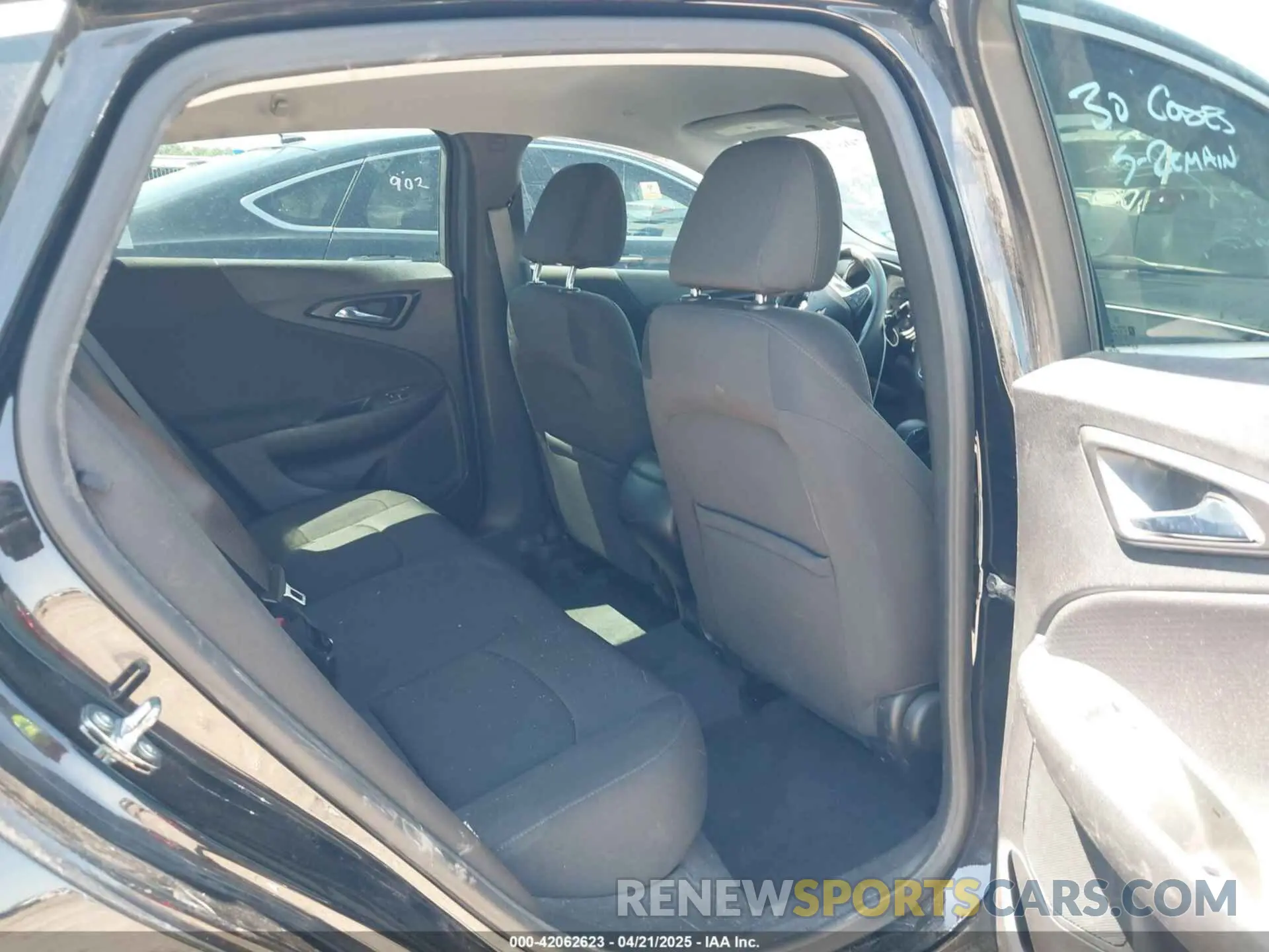 8 fotografías del automóvil dañado 1G1ZB5ST4NF188752 CHEVROLET MALIBU 2022