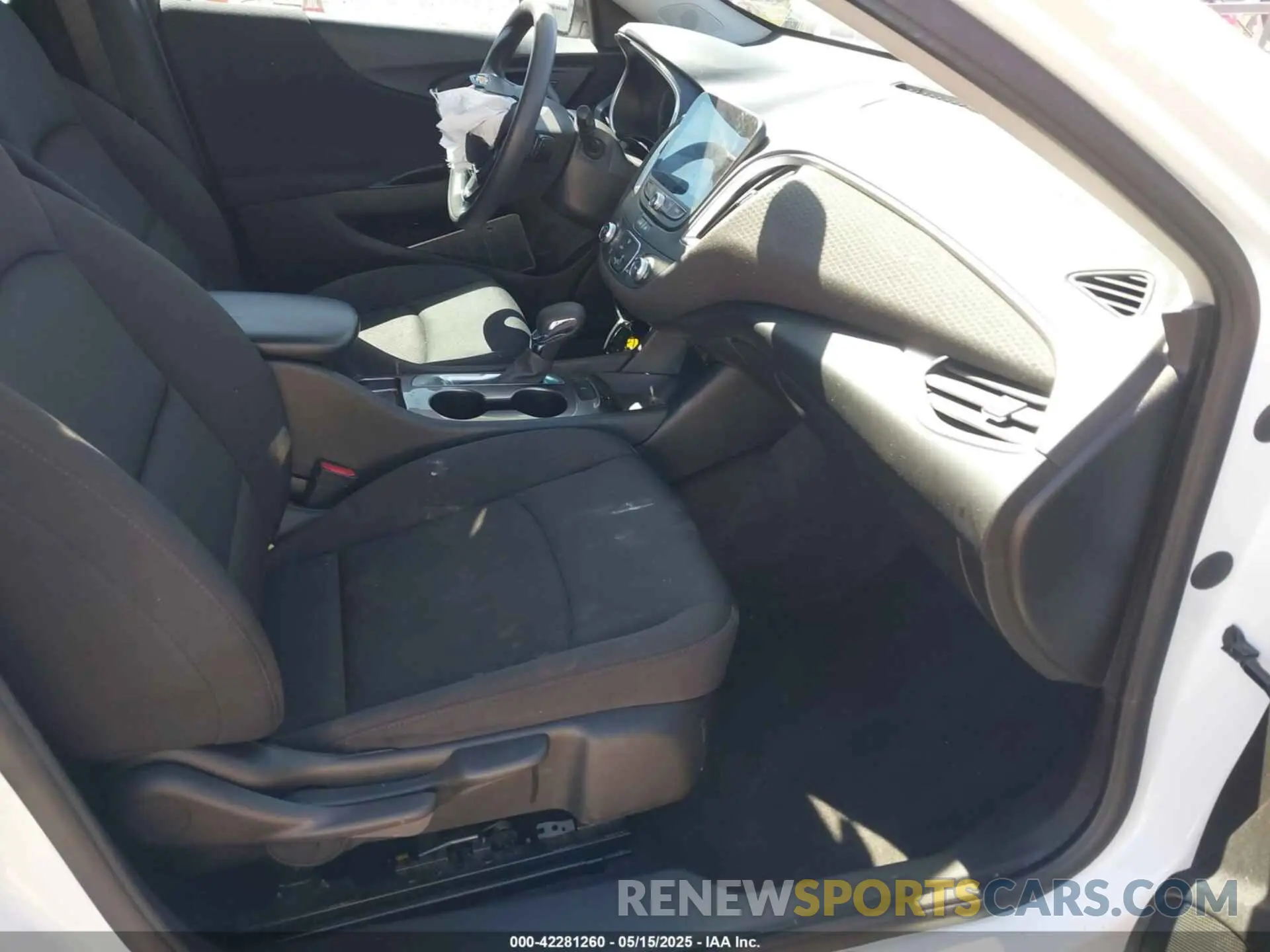 5 fotografías del automóvil dañado 1G1ZB5ST6NF209505 CHEVROLET MALIBU 2022