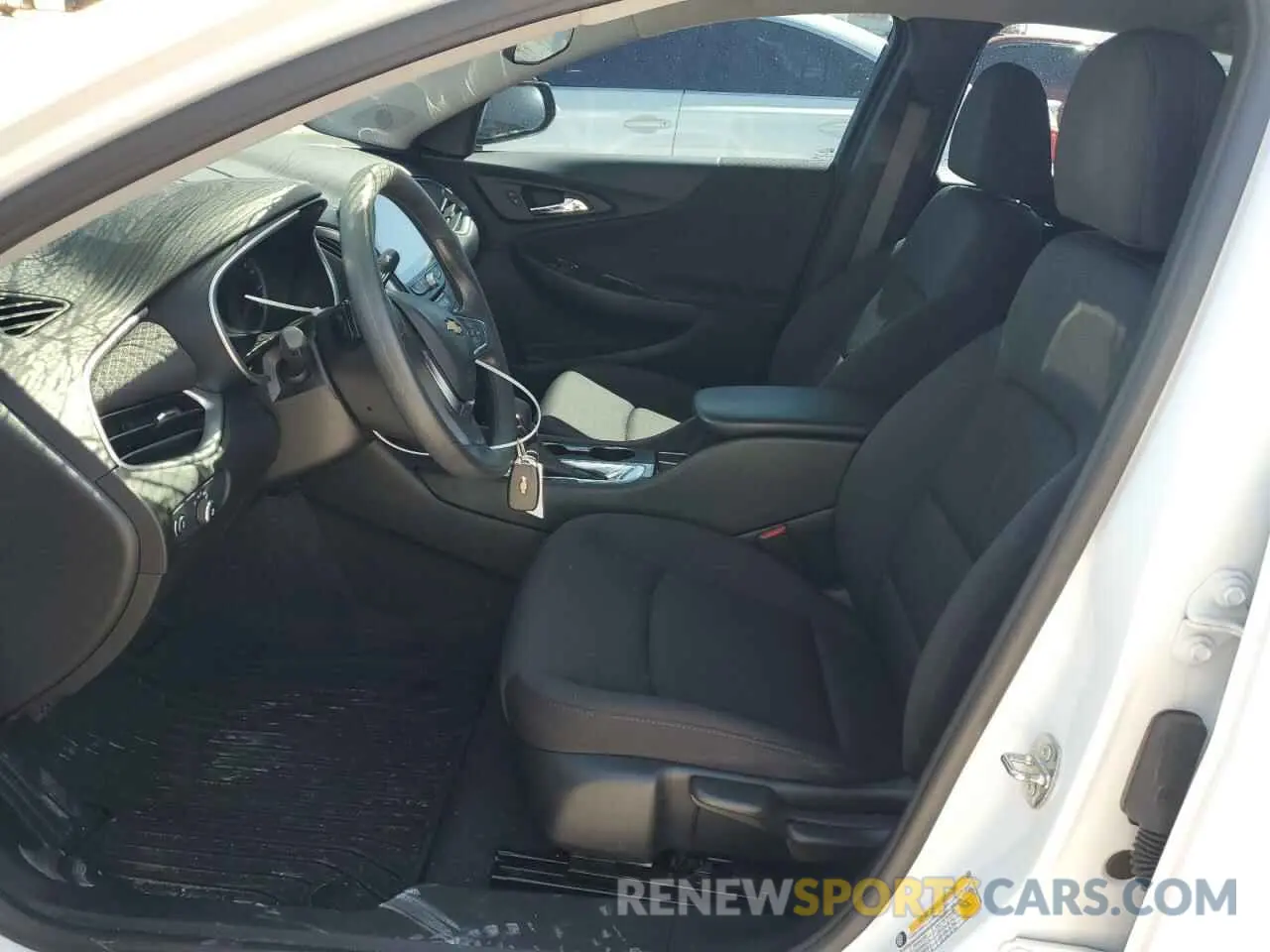 7 fotografías del automóvil dañado 1G1ZB5ST7NF214454 CHEVROLET MALIBU 2022