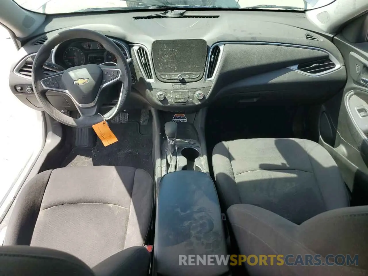 8 fotografías del automóvil dañado 1G1ZC5ST5NF164828 CHEVROLET MALIBU 2022