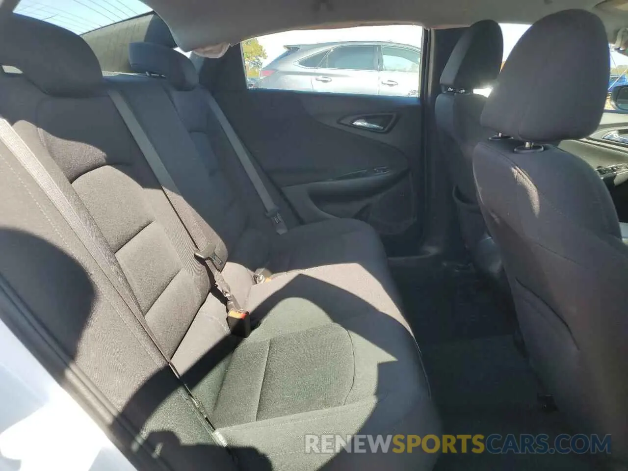 10 fotografías del automóvil dañado 1G1ZC5STXNF186372 CHEVROLET MALIBU 2022