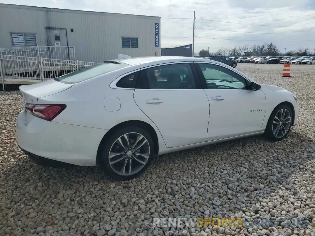 3 fotografías del automóvil dañado 1G1ZD5ST0NF113878 CHEVROLET MALIBU 2022