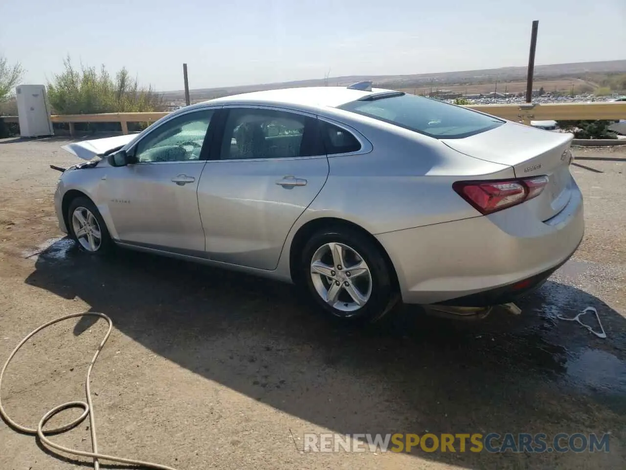 2 fotografías del automóvil dañado 1G1ZD5ST0NF133337 CHEVROLET MALIBU 2022