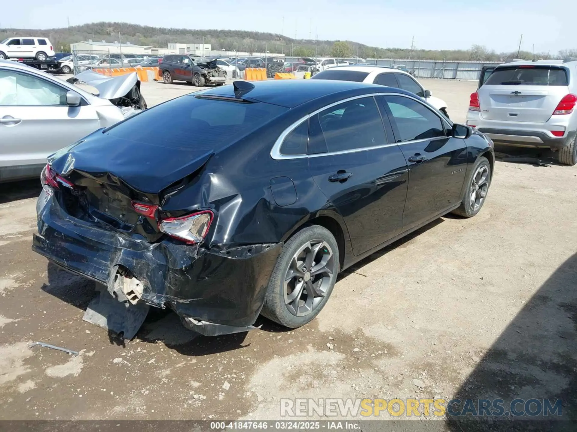 4 fotografías del automóvil dañado 1G1ZD5ST0NF145522 CHEVROLET MALIBU 2022