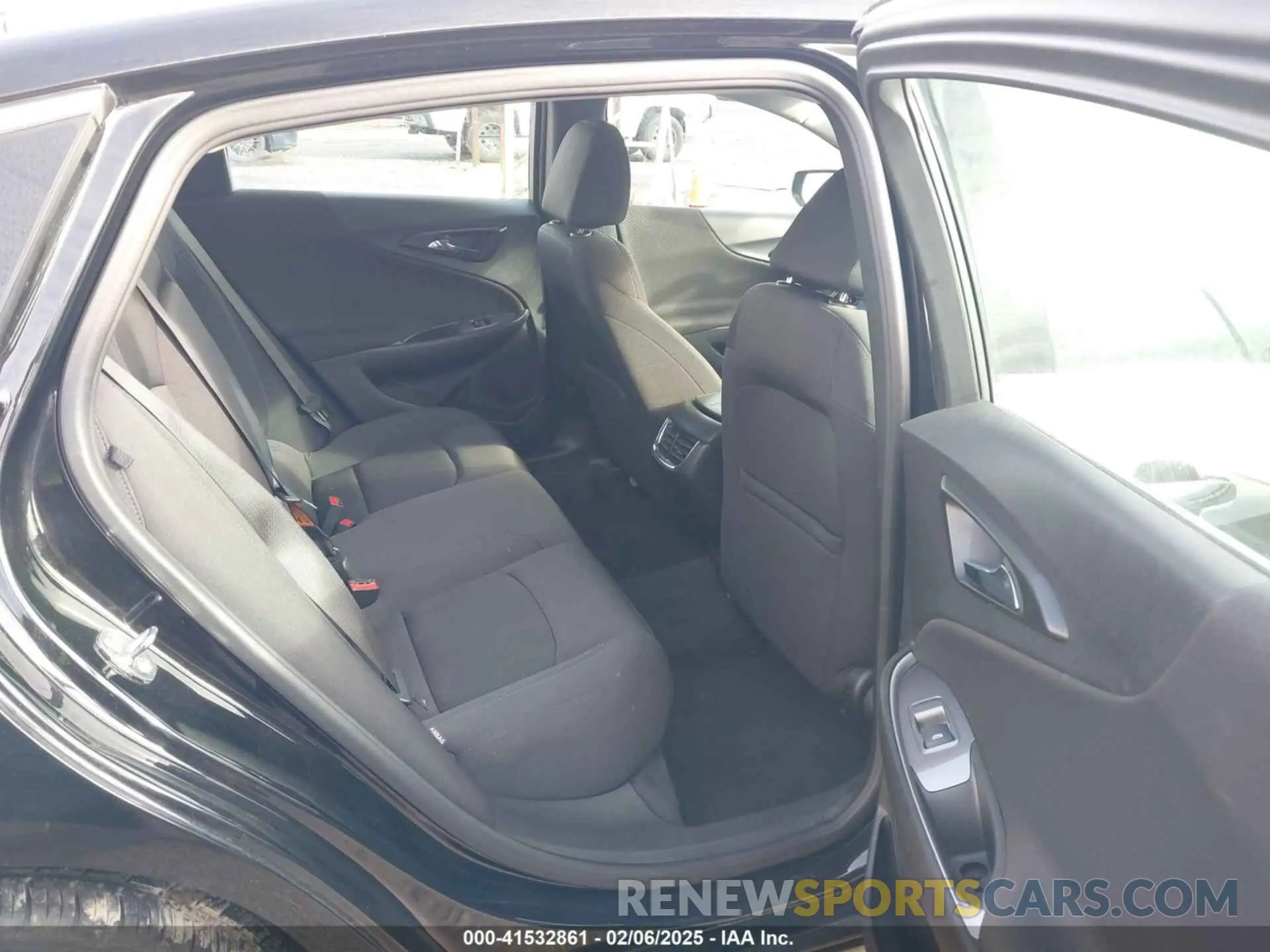 8 fotografías del automóvil dañado 1G1ZD5ST0NF145973 CHEVROLET MALIBU 2022