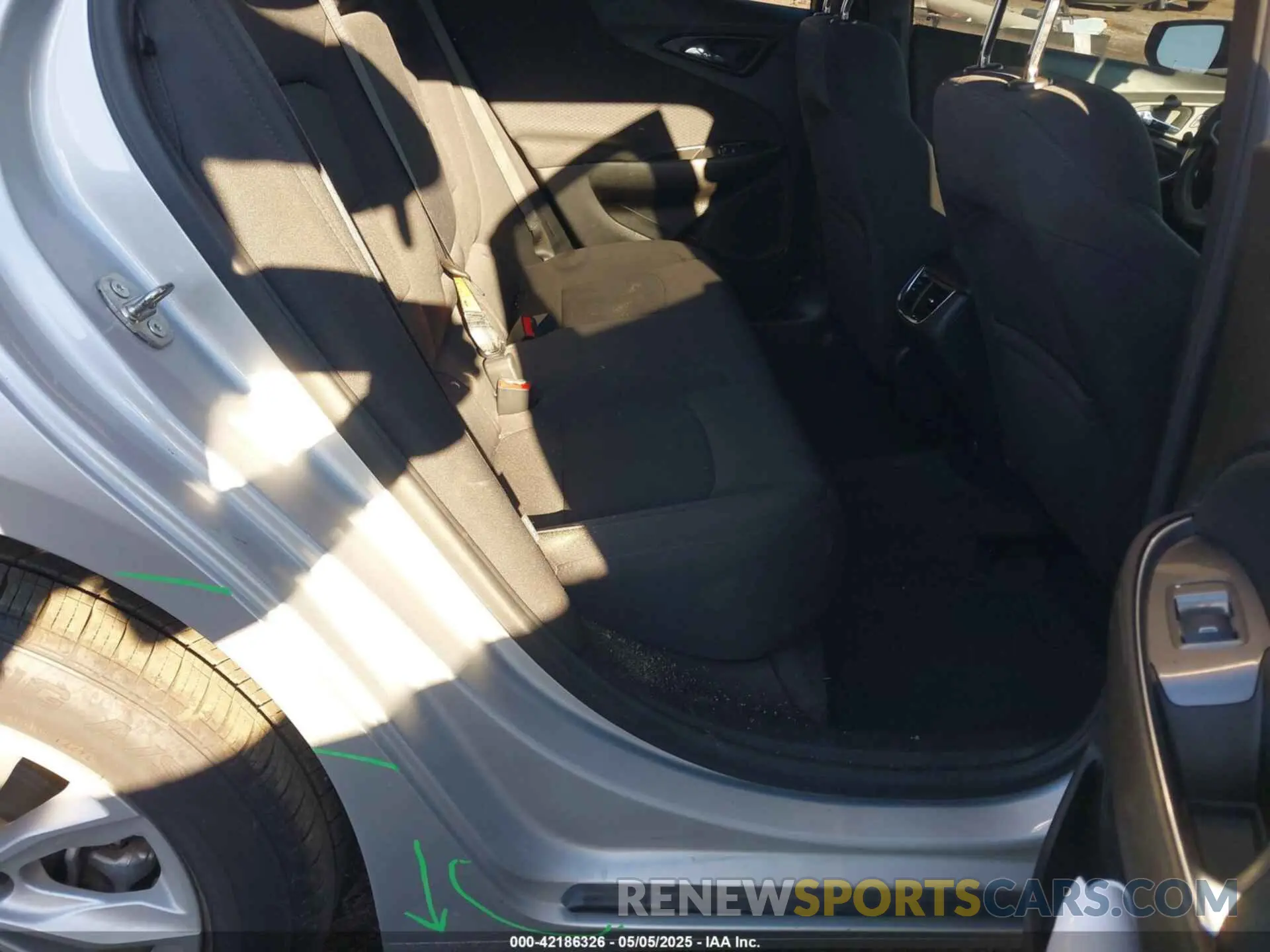 8 fotografías del automóvil dañado 1G1ZD5ST1NF124453 CHEVROLET MALIBU 2022