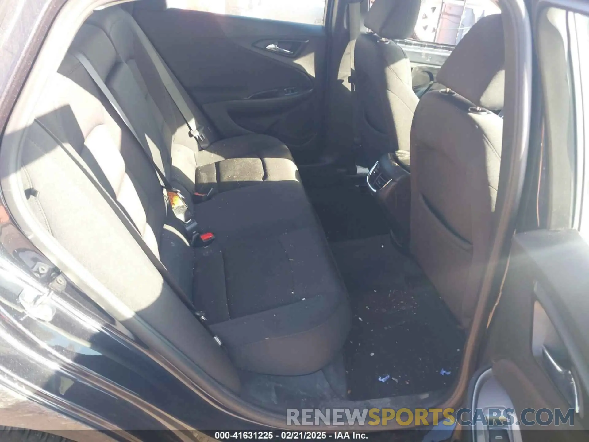 8 fotografías del automóvil dañado 1G1ZD5ST1NF155234 CHEVROLET MALIBU 2022